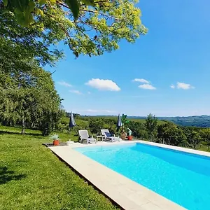  Hébergement de vacances La Croix Des Landes Ou D'hôte Avec Piscine à